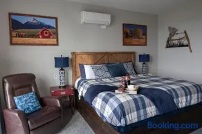 Bella Collina Bed and Breakfast - Image 1