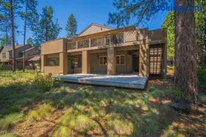 26 Bunker Lane - Image 2