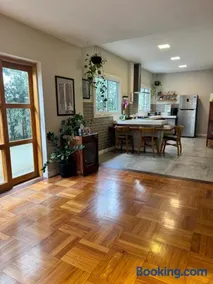 Manacá Imperial Spacious House 7 min from the Historic Center - Image 4