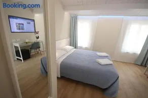 Photomusic Boutique Rooms - Image 3