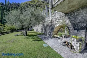Lemon Garden Retreat -Villa Aqua - Image 3