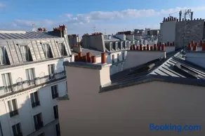 Paris 17ème - STUDIO compact 10m2 -110 sqf - coeur BATIGNOLLES - ideal SOLO traveler - Image 2