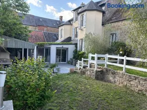 Maison de ville avec jardin clos - Image 2