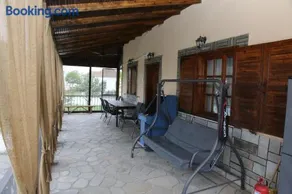 Valsamo Luxury Cottage - Image 1