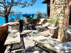Il Poggetto primo piano, 4 camere, terrazza vista mozzafiato a soli 200 m dal mare! by Alfareal - Image 1