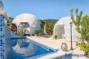 Planetarium - Image 1