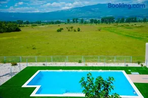 Vacation apartments Mario with salt water pool - Image 2