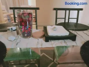 2BR house in West Lamington - Image 5