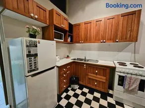 A-2BR in Redfern Close to Sydney CBD & Airport - Image 2