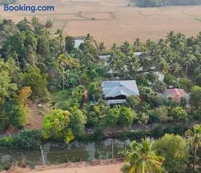 Hestia Homestay- 2 Bedroom Retreat Aymanam - Image 4