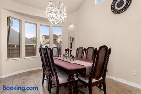 Randolph Central Location, 1-story, Chef Kitchen, Creekside - Image 3