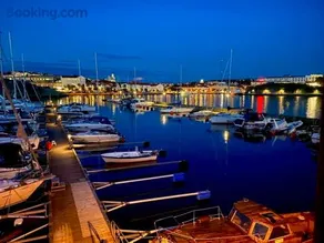 Stad & Hav, Lägenhet i Strömstads Hjärta - Image 2