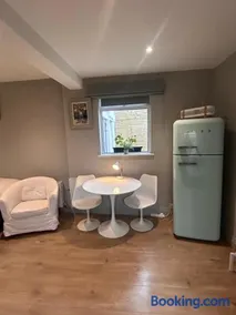 Guest Suite in Glenageary - Image 1