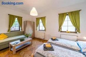 Apartmány U Parku - Image 2
