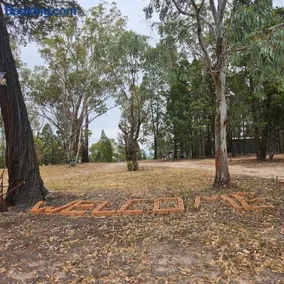 Off grid property near Wyangala dam with starry views - Image 2