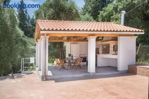 Stavros & Loulas House - Image 2