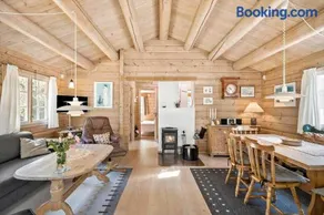 1495-Aakirkeby-Boesparken-7 - Image 3