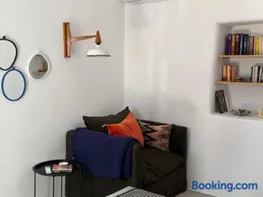 acid home - Image 4