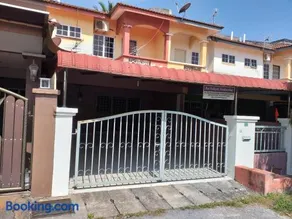 AsSalam Homestay - Image 1