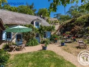 Charmante maison avec jardin clos près de la rivière Louet - FR-1-622-37 - Image 1