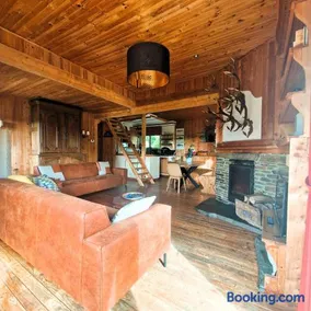 Woodstone - Image 2