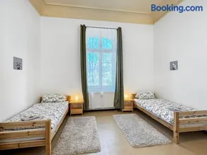 Ferienwohnung Villa Nieske - Jugendstil Denkmal, free WLAN & Parken, Self Check-In, Smart-TV - Image 1