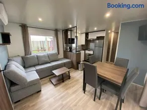 Charmant Mobil home familial pour 8 personnes - Image 2