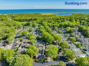 Charming cottage in New Seabury - Image 3