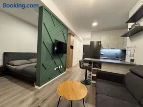 New Green Apart - Image 2