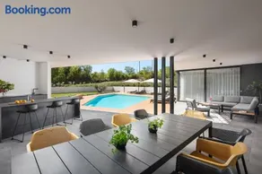 Luxury Villa H2, Total Peace, Quiet And Privacy - Image 1