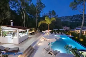 Villa Magna - Image 1