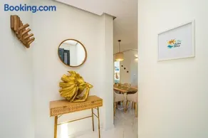 "Zlatna Palma"Luxury Seaview Penthouse & Jacuzzi, 300m to beach - Image 4