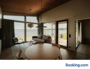 Strandis Smokehouse Camping & Resort, Villas - Image 1