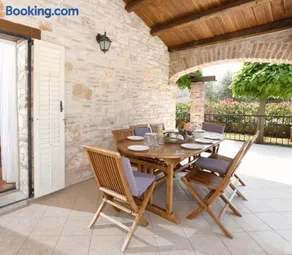 Villa Camelina with New Private Pool - Image 2