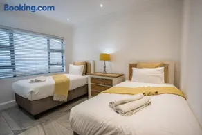 Stay at The Point - Palatial Private Penthouse - Image 4