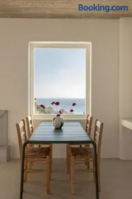 Villa Petra - Image 1
