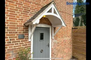 Honeysuckle Cottage - Image 2