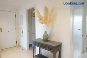 Appartement 2 chambres élégant avec vues et wifi - Image 2