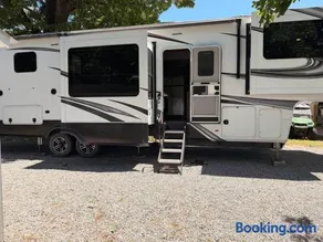 Sunset Shores RV - Image 2