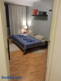 Cozy 2-Bedroom flat with Terrace & Parking by Alfa - Image 5