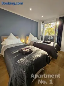 Moderne Wohnung mit Balkon, Küche, W-Lan & Parkplatz in Moers - Ideal für Business, Familien und Monteure - Image 3