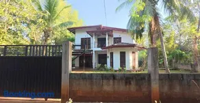 Kumara Guest House - Image 2