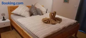 Chalet totalmente attrezzato con terrazza, griglia e sauna | Vista sul giardino | Sono ammessi animali domestici - Image 2