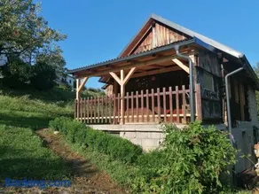 Hiška ob gozdu - Image 1