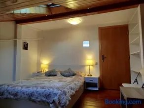 Central Victoriei Guesthouse - Image 2