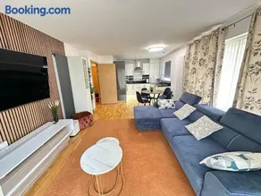 little hideout, Luxury Apartment - Image 1