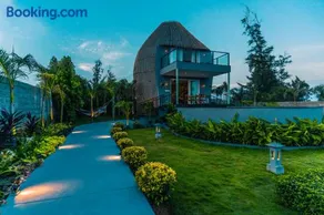 LOTUS VILLA - Image 2