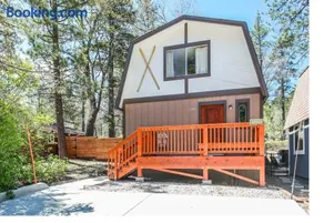 Little Brown Bear - Close to Slopes, Hot Tub, Fireplace, Deck - Image 2