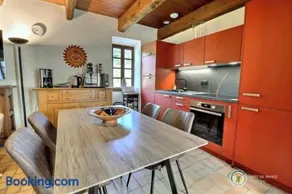 gite dans hameau en bord de rivière - Image 3