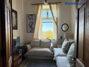 3 bedroom Ottoman Heritage Flat with Sea Views in Molyvos Lesvos - Image 2